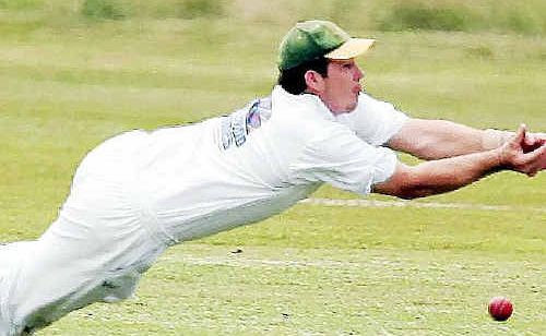 Andy Batten leaps out to almost land a near impossible catch for Glasshouse Mountains back in 2007. Since moving to Gympie and joining the ranks of Colts, Batten has immediately proven his worth, making a brilliant 67 to help his team win the A Grade Twenty20 grand final over Valleys at the weekend. Andy Batten leaps out to almost land a near impossible catch for Glasshouse Mountains back in 2007. Since moving to Gympie and joining the ranks of Colts, Batten has immediately proven his worth, making a brilliant 67 to help his team win the A Grade Twenty20 grand final over Valleys at the weekend.